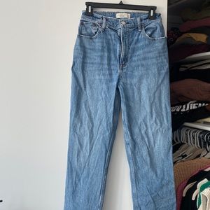 Abercrombie 90s straight ultra high rise